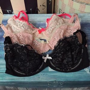Victoria's Secret bra bundle